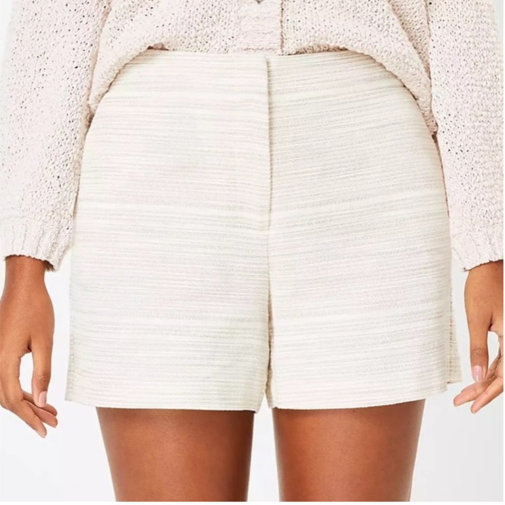 Loft Linen Shorts NWT.  Size 2.  Cream color